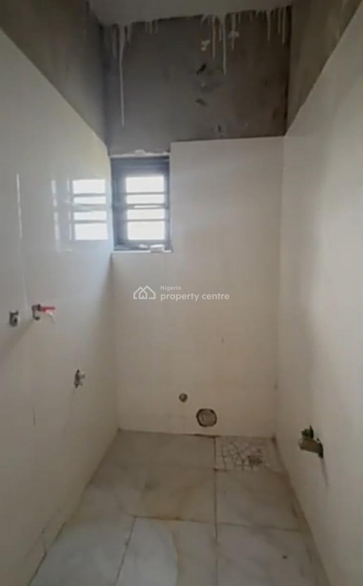 Spacious Room Selfcon Inside a Shared 2 Bedroom Apartment { Video}, Mopol Road Off Timeless Beach Road Okun Ajah, Ajah, Lagos, Self Contain (single Rooms) for Rent