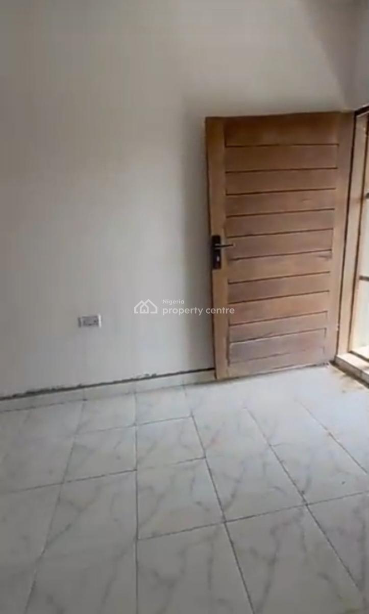 Spacious Room Selfcon Inside a Shared 2 Bedroom Apartment { Video}, Mopol Road Off Timeless Beach Road Okun Ajah, Ajah, Lagos, Self Contain (single Rooms) for Rent