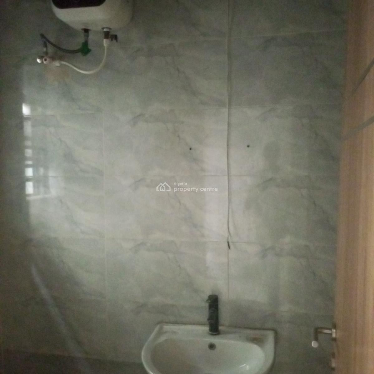 Luxurious and Standard 2bedroom Apartment (ground Floor), Lekki Pennusula Scheme 2 Abraham Adesanyan, Ogombo, Ajah, Lagos, Flat / Apartment for Rent