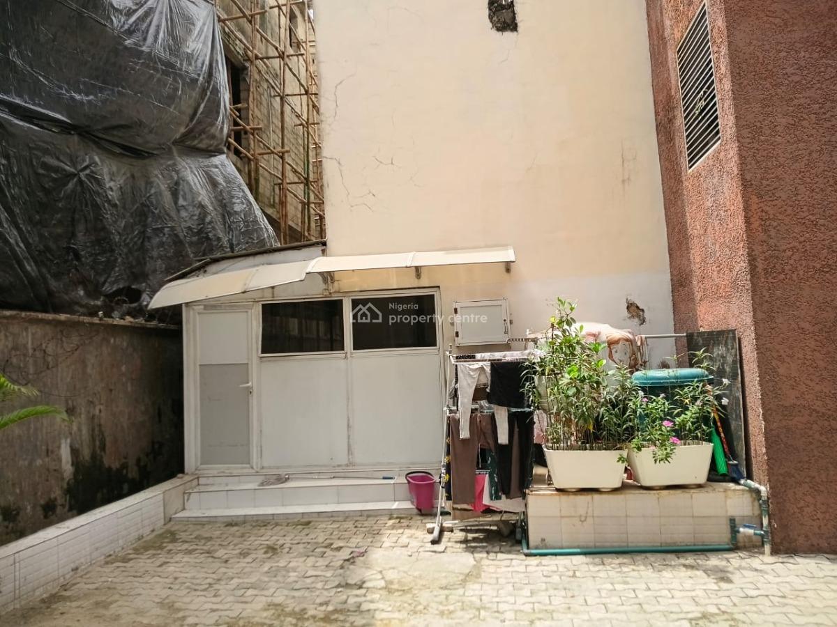 Spacious 4 Bedrooms Terrace Serviced Duplex House, Paradise 2 Estate Chevron Alternative Route, Lekki, Lagos, Terraced Duplex for Rent