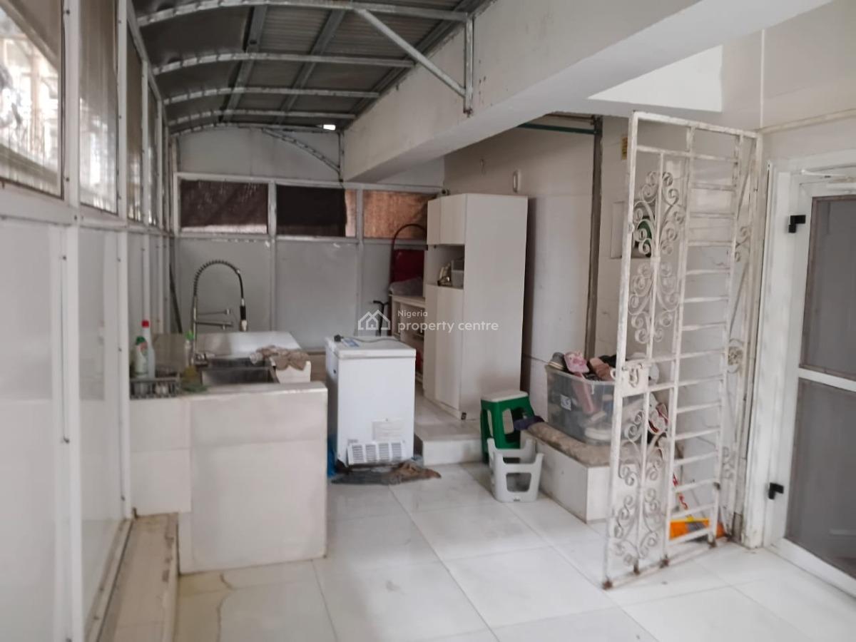 Spacious 4 Bedrooms Terrace Serviced Duplex House, Paradise 2 Estate Chevron Alternative Route, Lekki, Lagos, Terraced Duplex for Rent