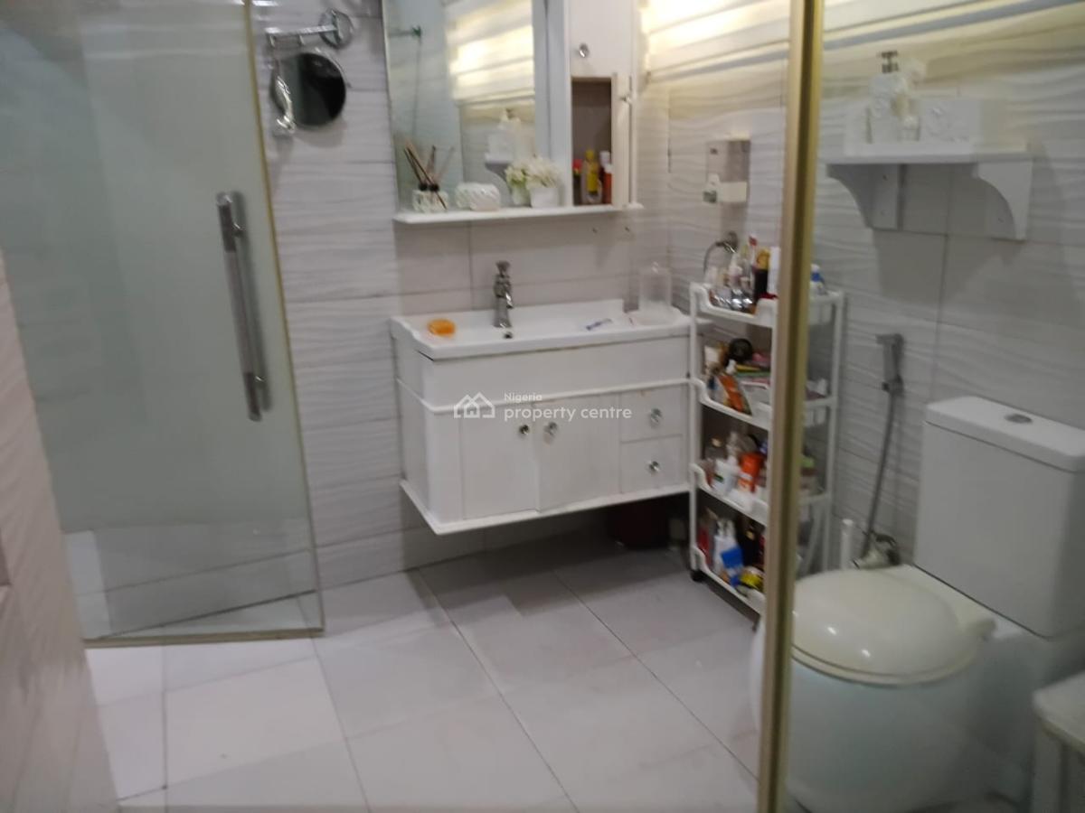 Spacious 4 Bedrooms Terrace Serviced Duplex House, Paradise 2 Estate Chevron Alternative Route, Lekki, Lagos, Terraced Duplex for Rent