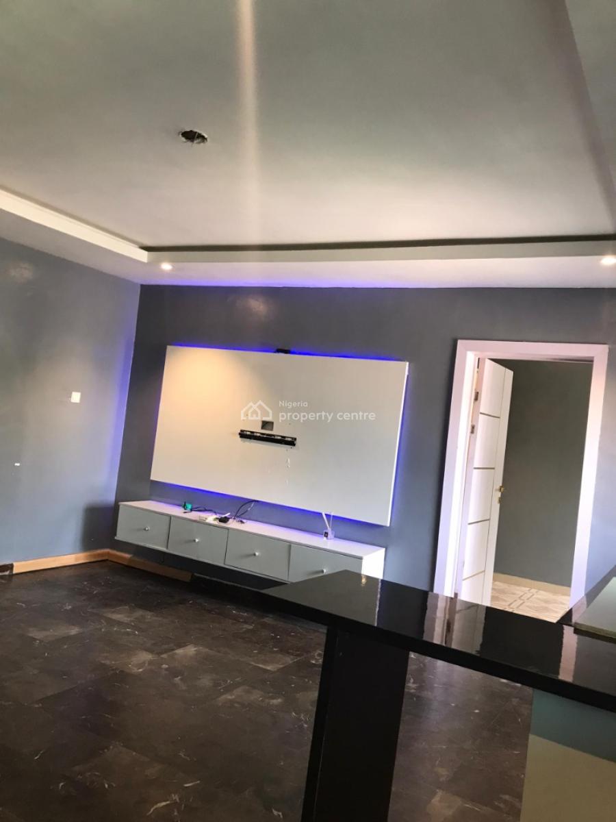 Massive Room and Parlour Wth Open Plan Kitchen, Lekki Phase 1, Lekki, Lagos, Mini Flat (room and Parlour) for Rent