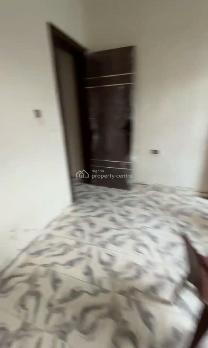 an Executively Built One Bedroom Apartment., Akoka, Yaba, Lagos, Mini Flat (room and Parlour) for Rent