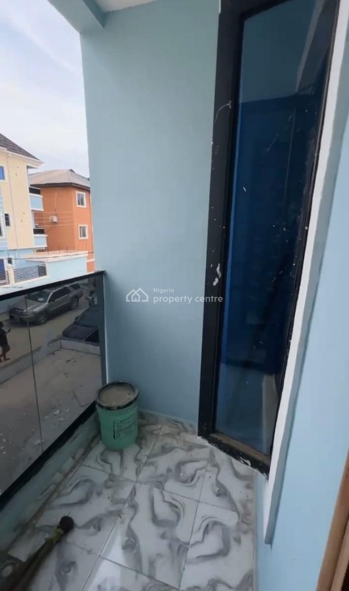 an Executively Built One Bedroom Apartment., Akoka, Yaba, Lagos, Mini Flat (room and Parlour) for Rent