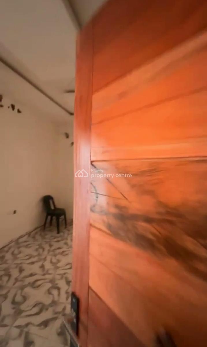 an Executively Built One Bedroom Apartment., Akoka, Yaba, Lagos, Mini Flat (room and Parlour) for Rent