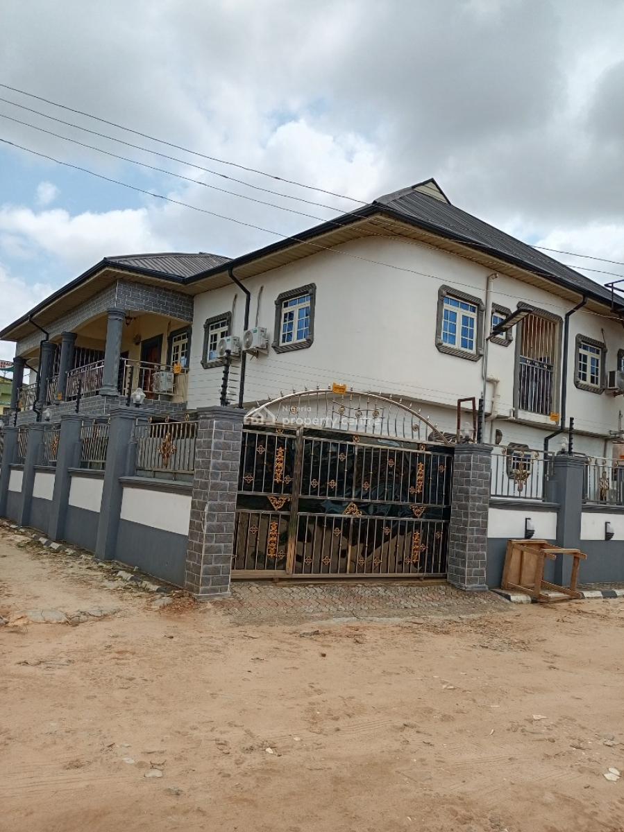 Nicely Built 3bedrooms Apartment., Pole Street, Etete Gra, Benin, Oredo, Edo, Flat / Apartment for Rent