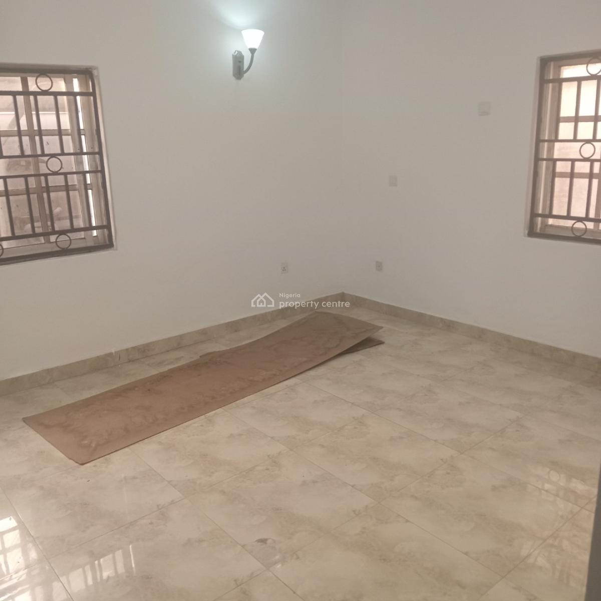 Newly Renovated 3 Bedroom Apartments with Bq and Swimming Pool, Admiralty, Lekki Phase 1, Lekki, Lagos, Detached Duplex for Rent