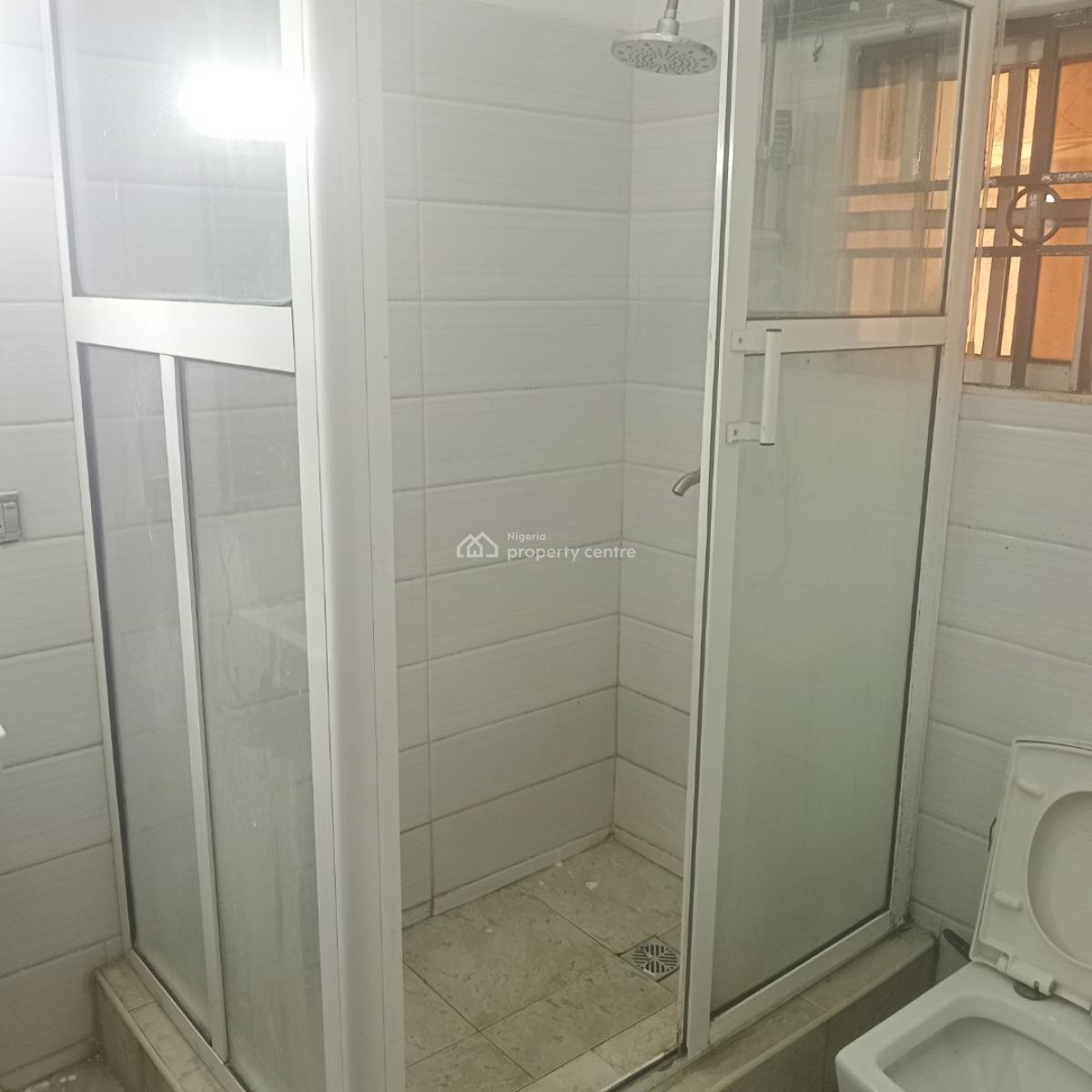 Newly Renovated 3 Bedroom Apartments with Bq and Swimming Pool, Admiralty, Lekki Phase 1, Lekki, Lagos, Detached Duplex for Rent
