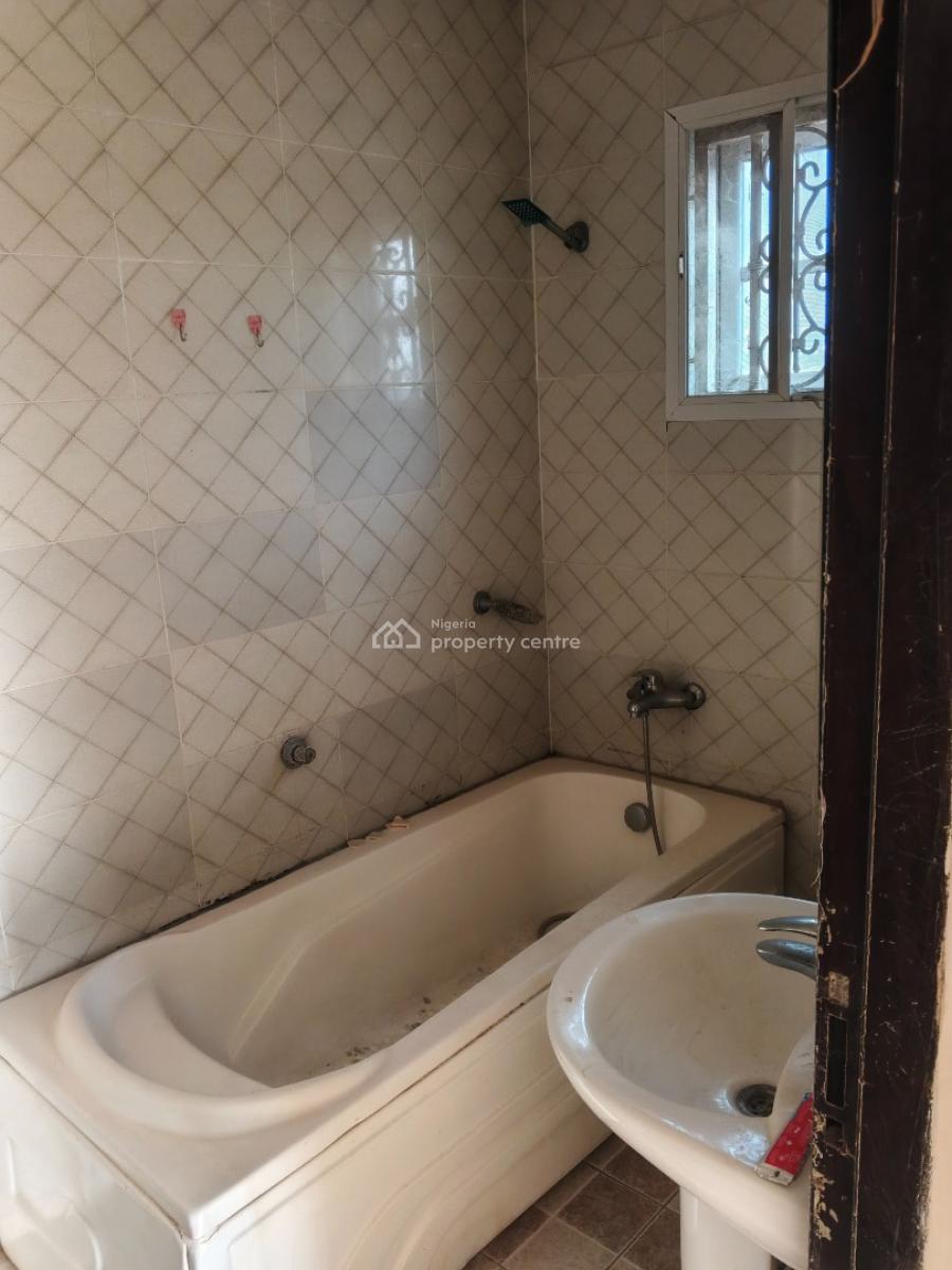 Sharp Spacious 2 Bedroom (3 Toilets) Upstairs, News Engineering, Dawaki, Gwarinpa, Abuja, Flat / Apartment for Rent