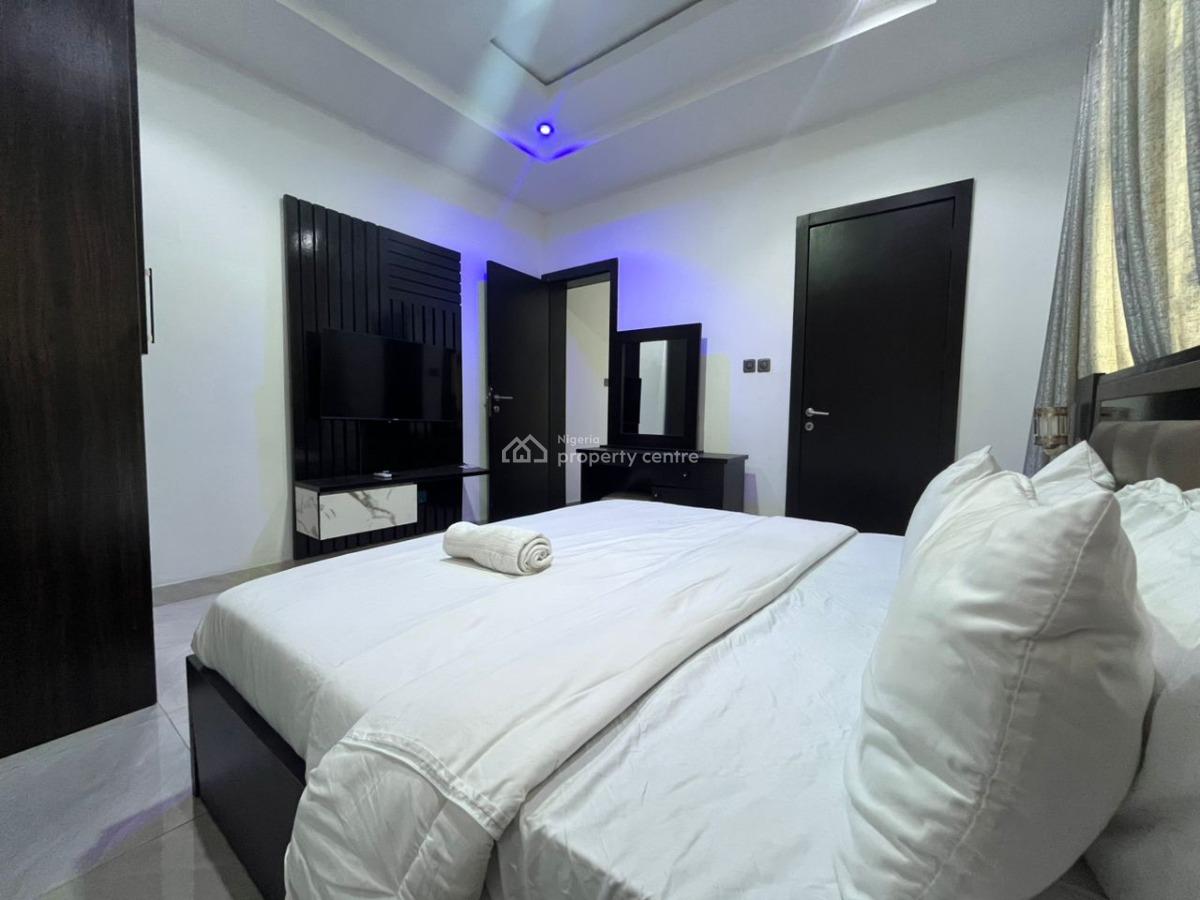 Luxury 2 Bedroom Apartment with Gymnasium and Swimming Pool, Ikeja Gra, Ikeja, Lagos, Flat / Apartment Short Let