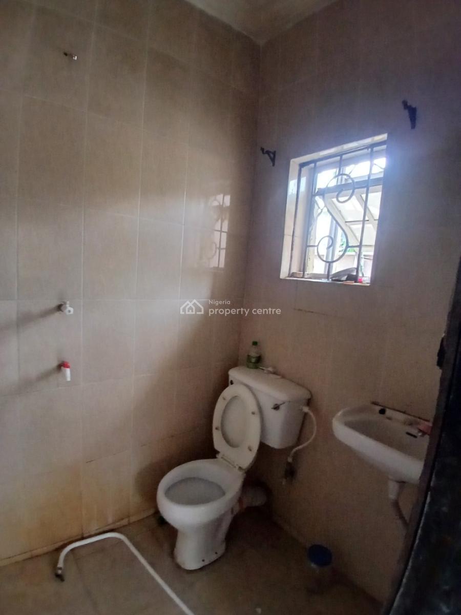 a Room in a Shared Apartment, Okera Nla, Off Ado Road, Ajah, Lagos, Flat / Apartment for Rent