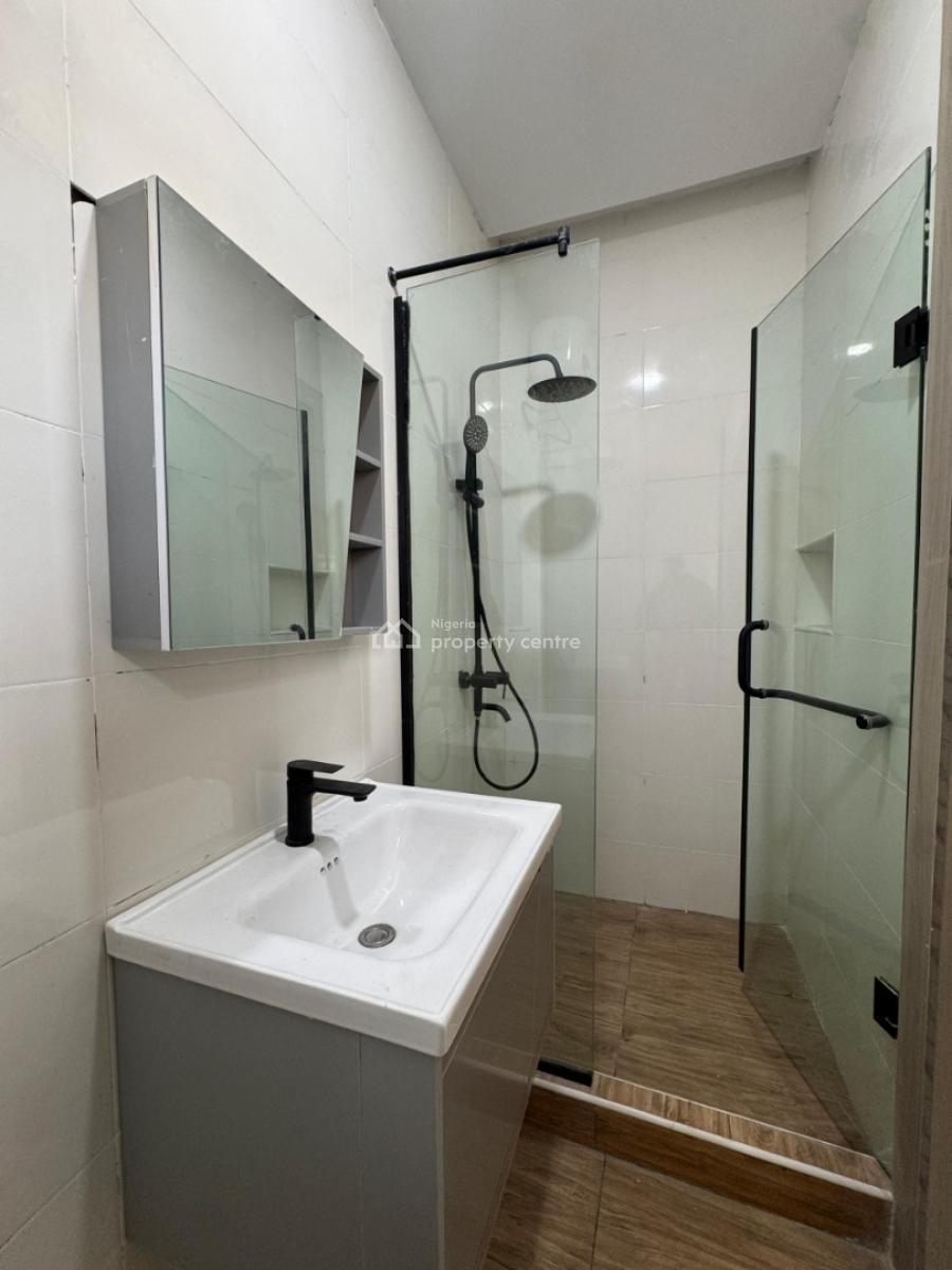 Fully Furnished 3 Bedroom Apartment, Freedom Way, Lekki Phase 1, Lekki, Lagos, House for Sale