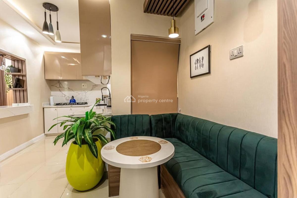 Nicely Furnished  Bedroom Apartment, Lekki, Lagos, Flat / Apartment Short Let