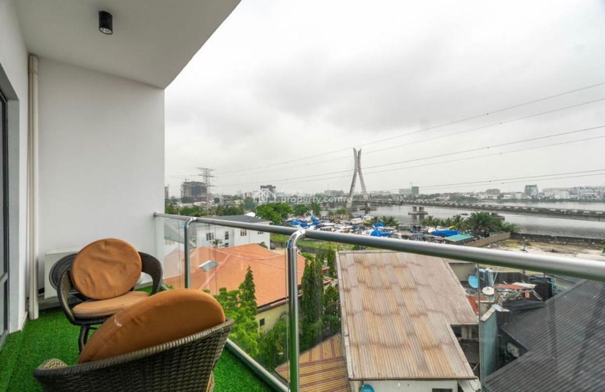 2 Bedroom Penthouse with a Rooftop Pool, Admiralty Way, Lekki Phase 1, Lekki, Lagos, Flat / Apartment Short Let