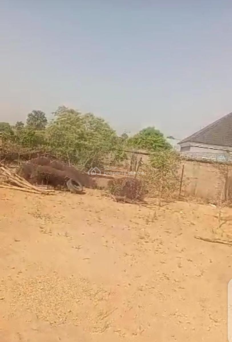 Spacious and Large 3 Bedroom Bungalow Sitting on a Plot and Half, Kason By Patience Event Center, Jalingo, Taraba, Detached Bungalow for Sale