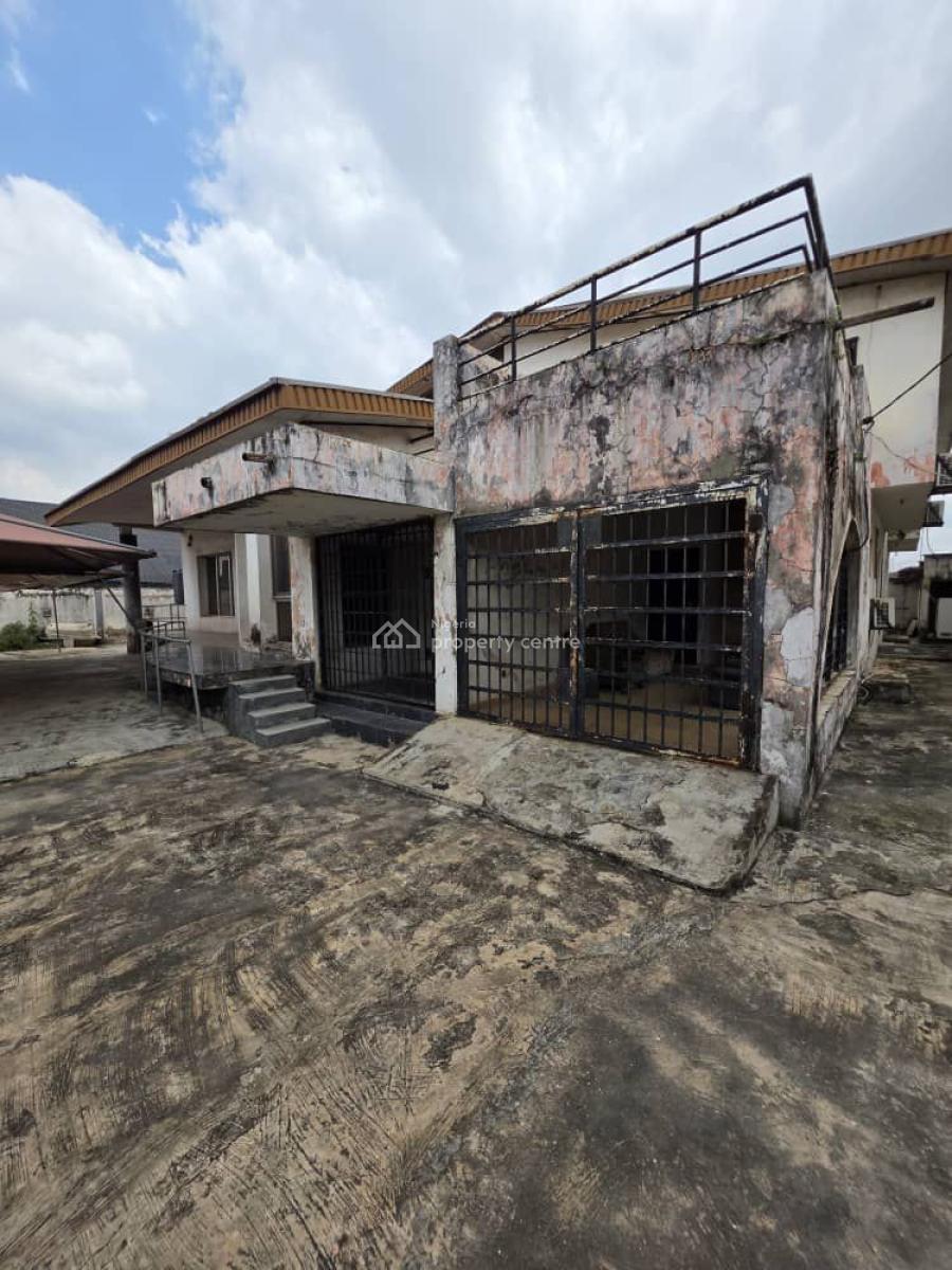 1500sqms Corner Piece of Land with a Structure, Opposite Bon Hotel, Off Ayoola Drive, New Bodija, Ibadan, Oyo, Residential Land for Sale