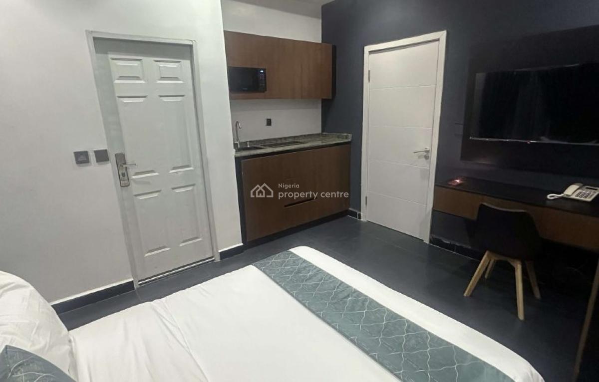 Nicely Furnished Studio Apartment, Life Camp, Abuja, Flat / Apartment Short Let