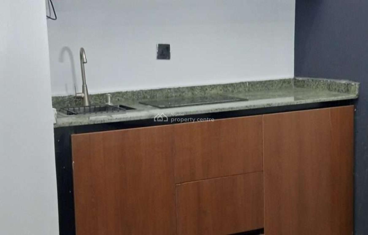 Nicely Furnished Studio Apartment, Life Camp, Abuja, Flat / Apartment Short Let