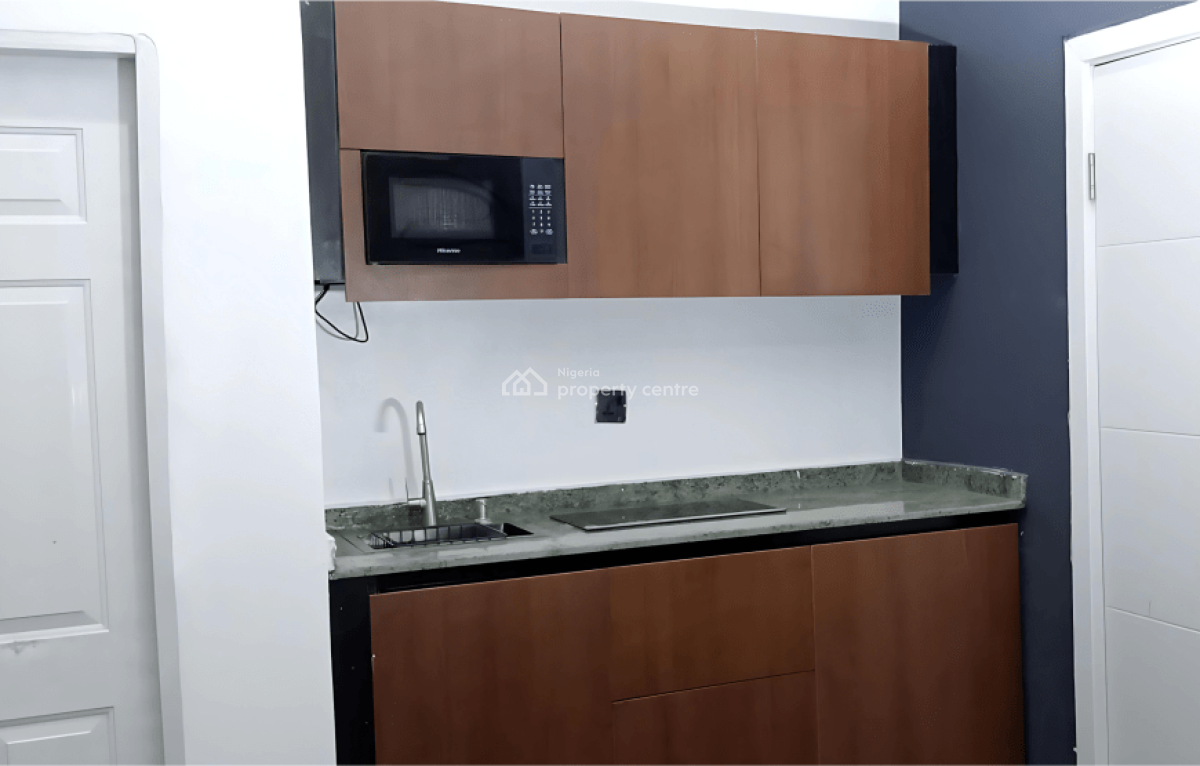 Nicely Furnished Studio Apartment, Life Camp, Abuja, Flat / Apartment Short Let