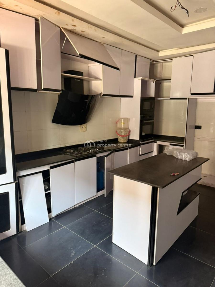 Room Downstairs with Shared Parlour and Kitchen, Gated and Secured Estate Behind Shoprite, Sangotedo, Ajah, Lagos, Flat / Apartment for Rent