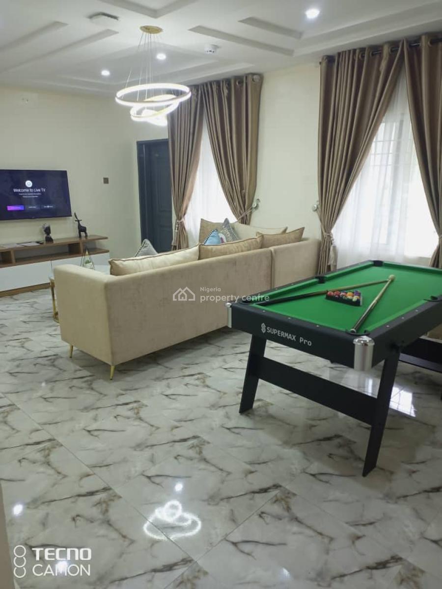 Nicely Furnished 2 Bedroom Apartment, Ikeja Gra, Ikeja, Lagos, Flat / Apartment Short Let