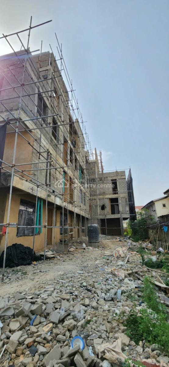 4 Bedroom Terrace Duplex Apartments, Lekki Phase 1, Lekki, Lagos, Terraced Duplex for Sale