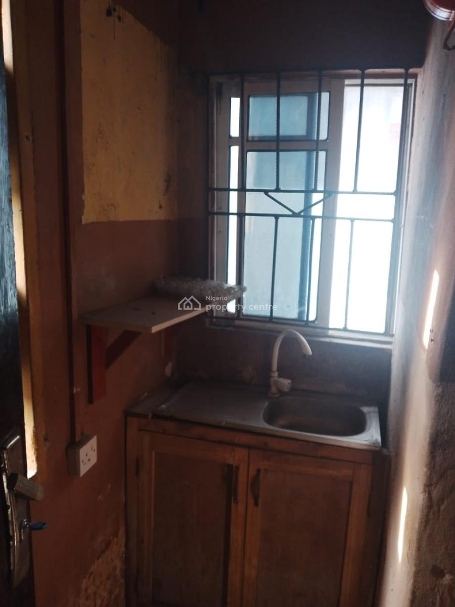 Self-contained Apartment, Yaba, Lagos, Self Contain (single Rooms) for Rent