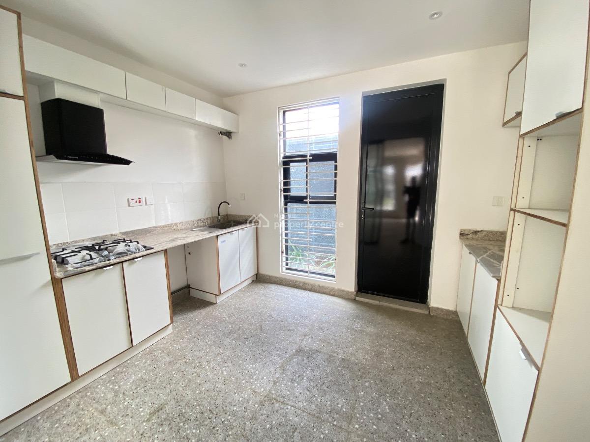 Exquisite 4 Bedroom Terraced Duplex, Ilasan, Ikate, Lekki, Lagos, Terraced Duplex for Sale