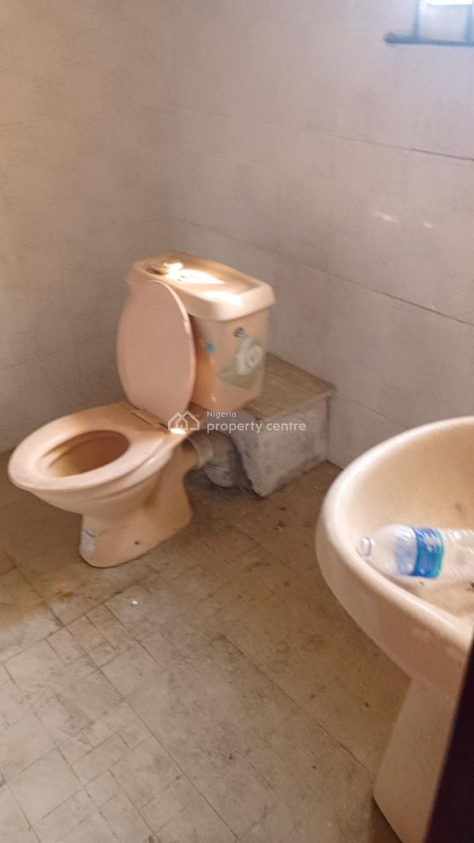 Luxury Used 6 Bedroom Detached Duplex, Governor Road, Ibeju, Lagos, Detached Duplex for Sale