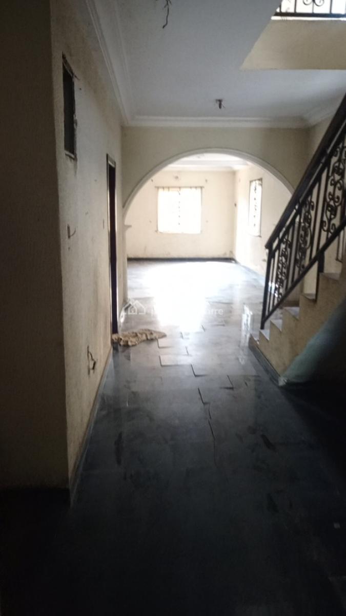 Luxury Used 6 Bedroom Detached Duplex, Governor Road, Ibeju, Lagos, Detached Duplex for Sale