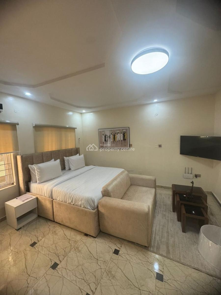 Nicely Furnished Studio Apartment, Ikeja Gra, Ikeja, Lagos, Flat / Apartment Short Let