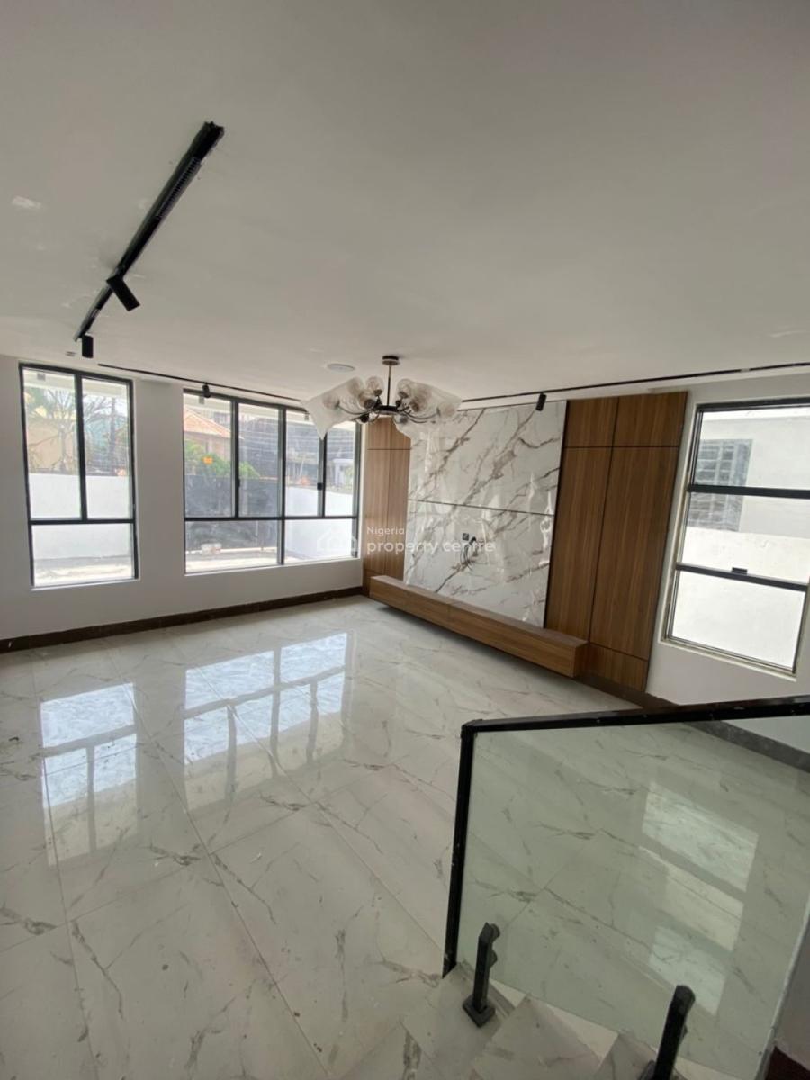Modern Luxury with Complete Documents, Off Freedom Way, Lekki Phase 1, Lekki, Lagos, House for Sale