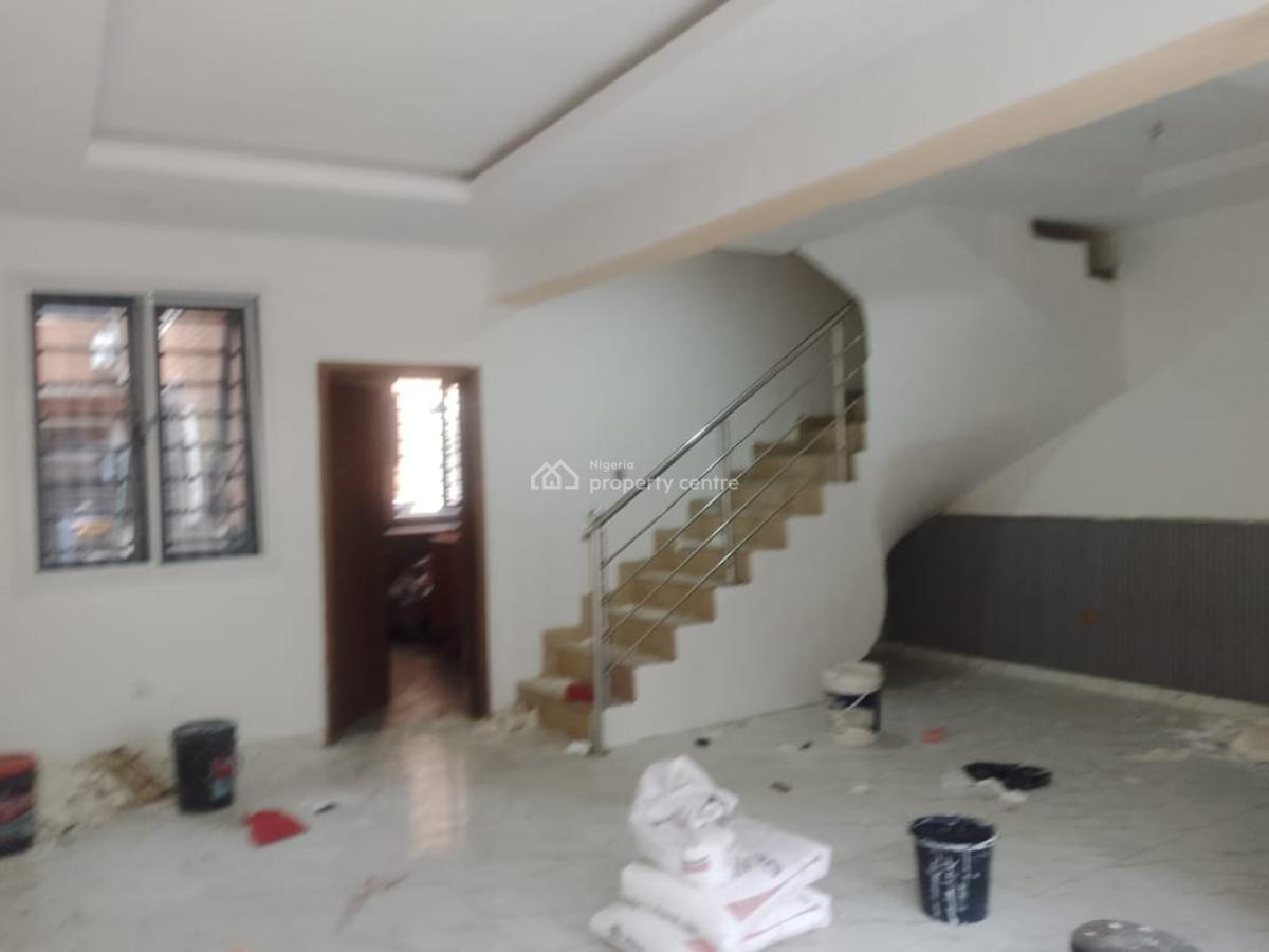 4 Bedroom Terraced Duplex on 2 Floors, Osapa, Lekki, Lagos, Terraced Duplex for Rent
