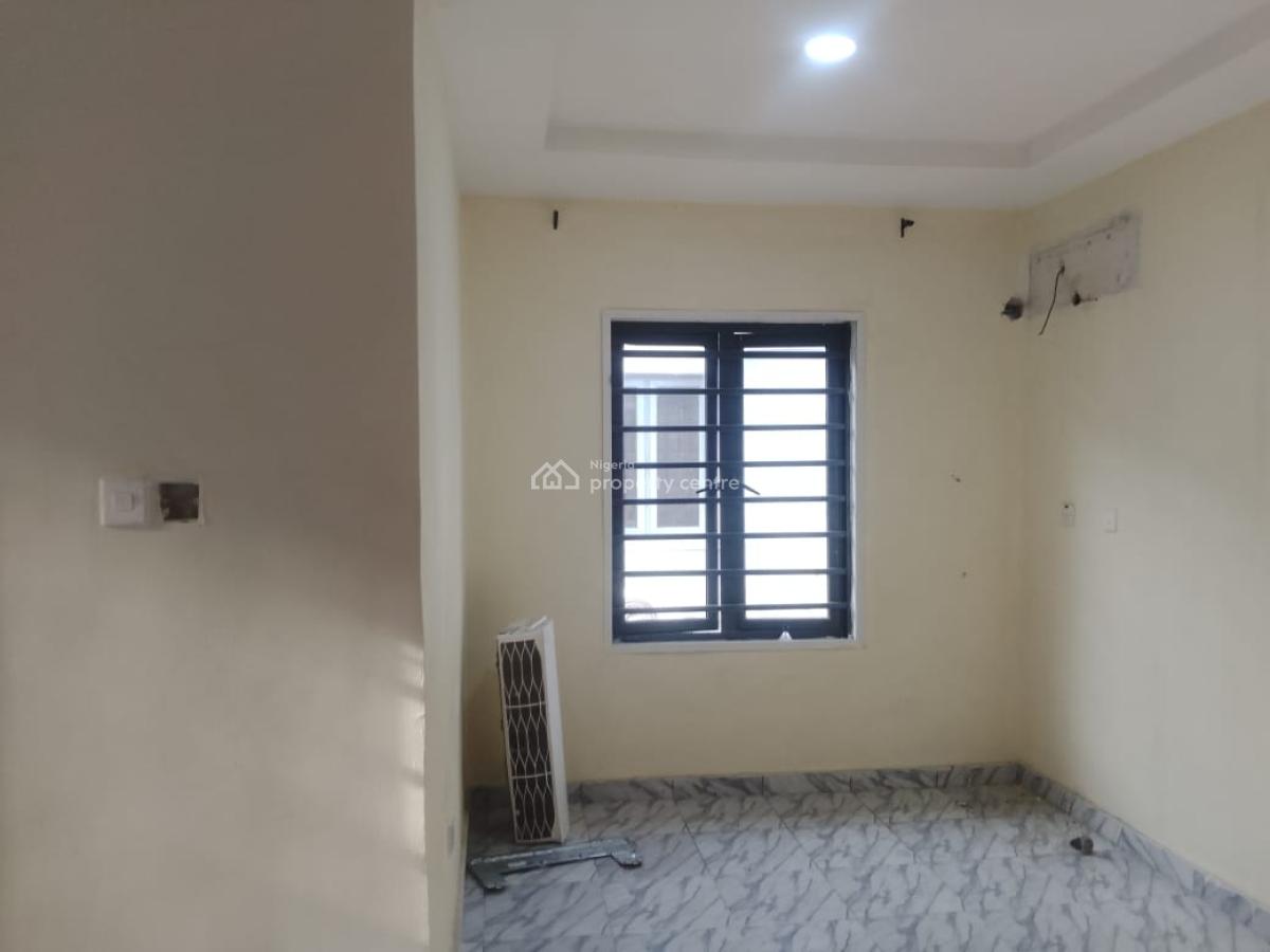 4 Bedroom Terraced Duplex on 2 Floors, Osapa, Lekki, Lagos, Terraced Duplex for Rent