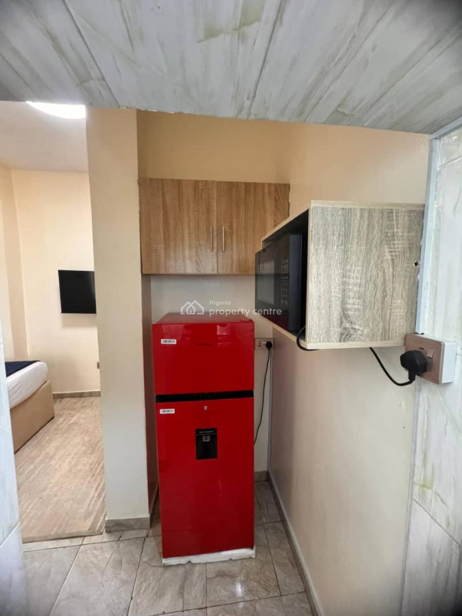 Nicely Furnished Studio Apartment, Ikeja Gra, Ikeja, Lagos, Flat / Apartment Short Let