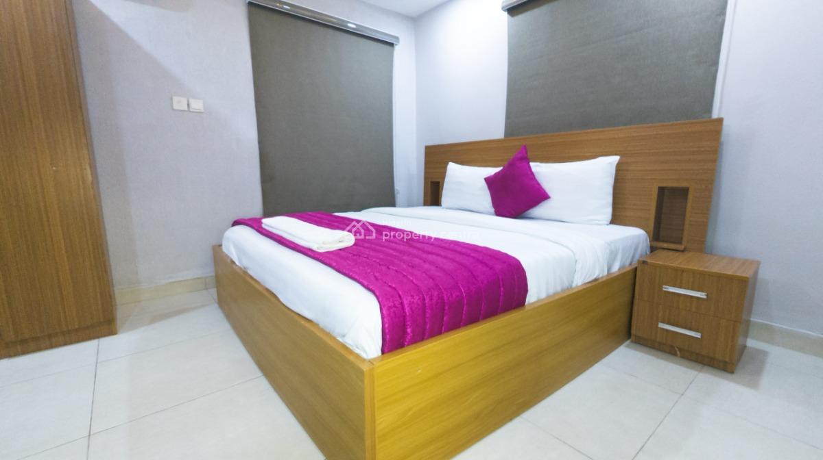 Nicely Furnished 1 Bedroom Apartment, Ikeja, Lagos, Flat / Apartment Short Let