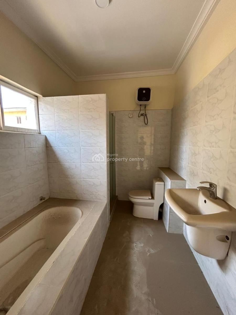 4-bedroom Terrace Duplex + Bq in Lekki, Lekki, Lagos, Terraced Duplex for Sale