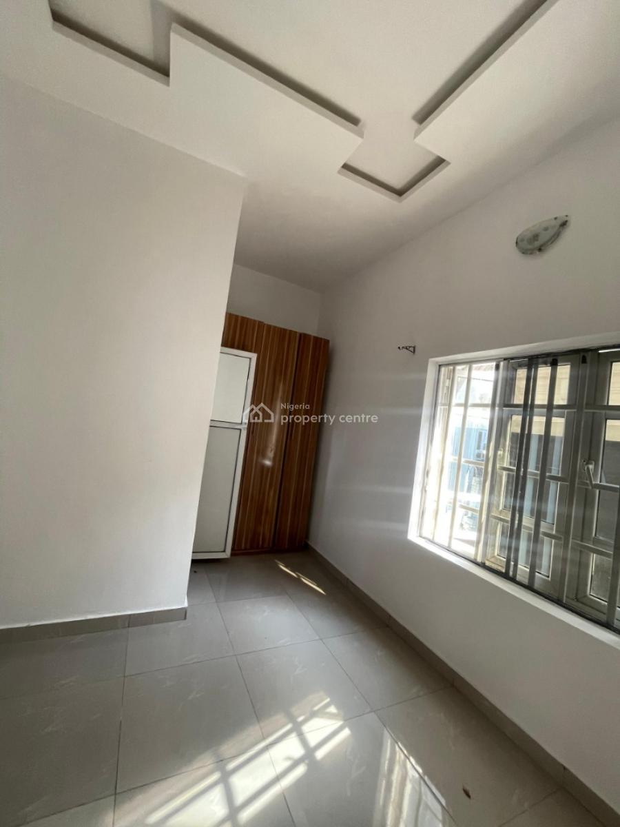 Well Maintained 3 Bedroom Apartment with Excellent Facilities, Olokonla, Ajah, Lagos, Flat / Apartment for Rent