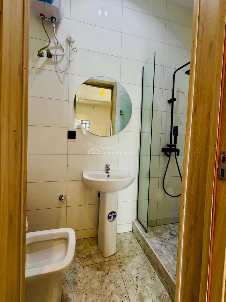 Serviced 2 Bedrooms Apartment with Swimming Pool and Gym, Ikate, Lekki, Lagos, Flat / Apartment for Rent