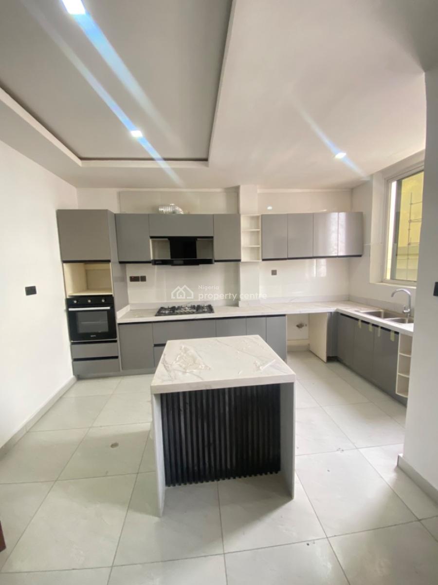 Fully Serviced 4 Bedroom Penthouse with Rooftop Lounge, Pool, & Elevator, Ikate, Lekki, Lagos, Flat / Apartment for Sale