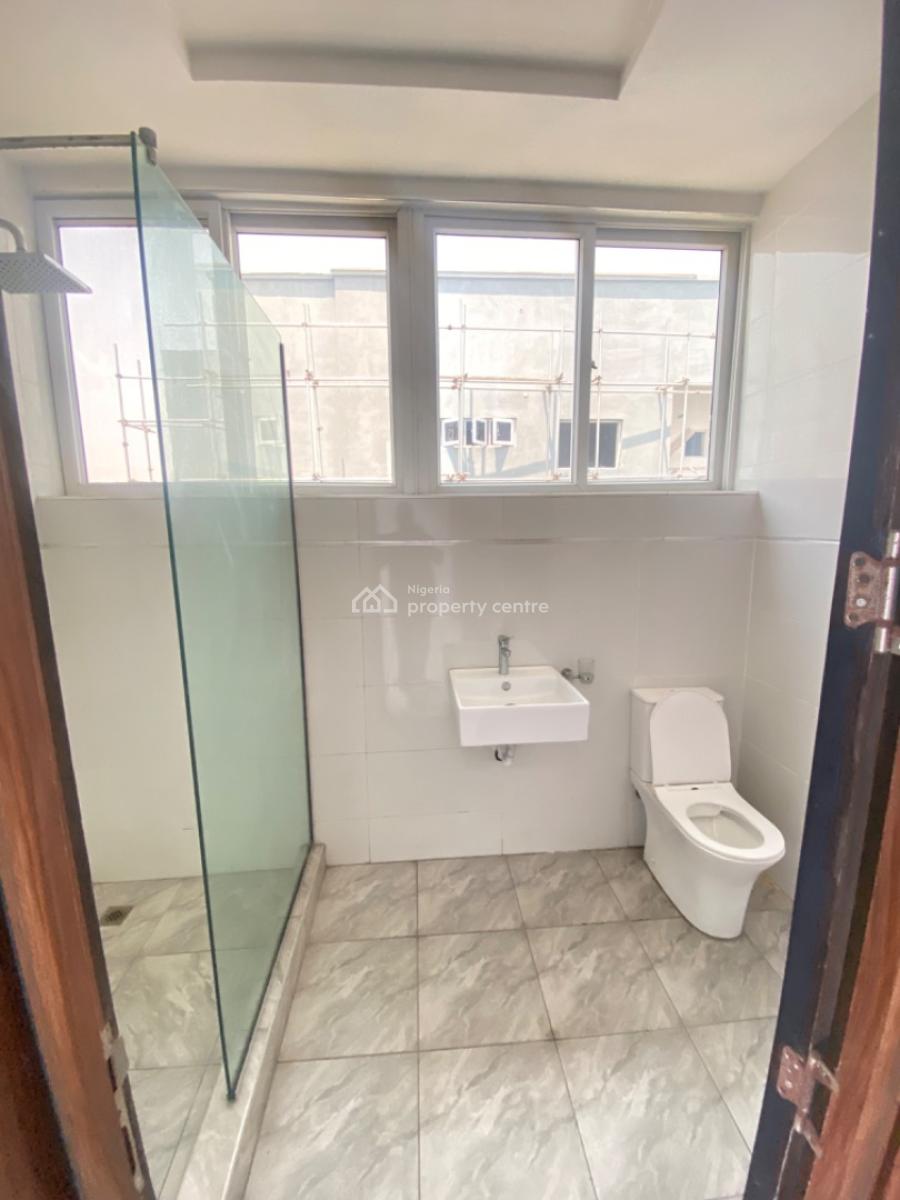 Fully Serviced 4 Bedroom Penthouse with Rooftop Lounge, Pool, & Elevator, Ikate, Lekki, Lagos, Flat / Apartment for Sale