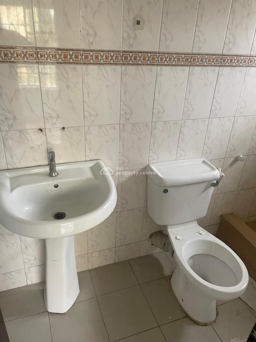 Fully Serviced Spacious 4 Bedrooms Fully Detached Duplex with Bq, Northern Foreshore Estate Chevron Drive, Lekki, Lagos, Detached Duplex for Rent