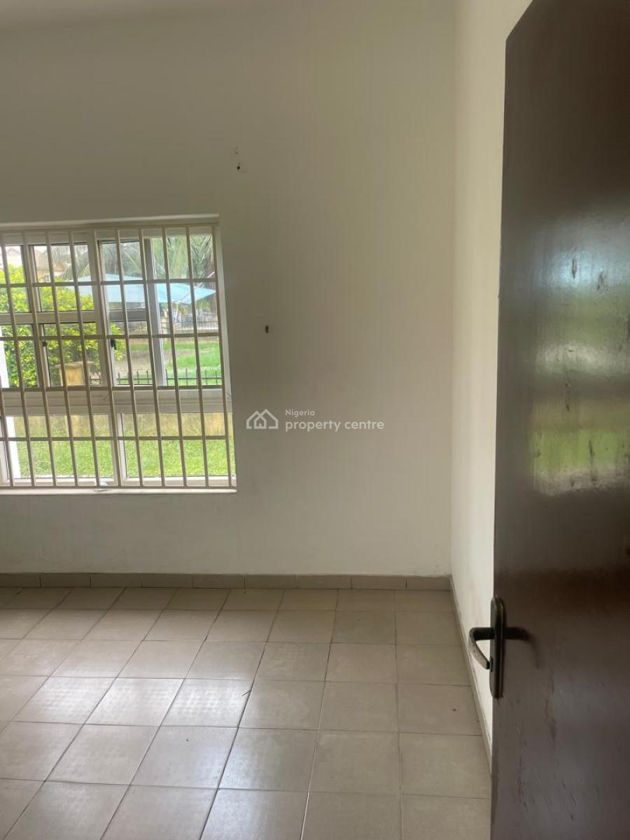 Fully Serviced Spacious 4 Bedrooms Fully Detached Duplex with Bq, Northern Foreshore Estate Chevron Drive, Lekki, Lagos, Detached Duplex for Rent