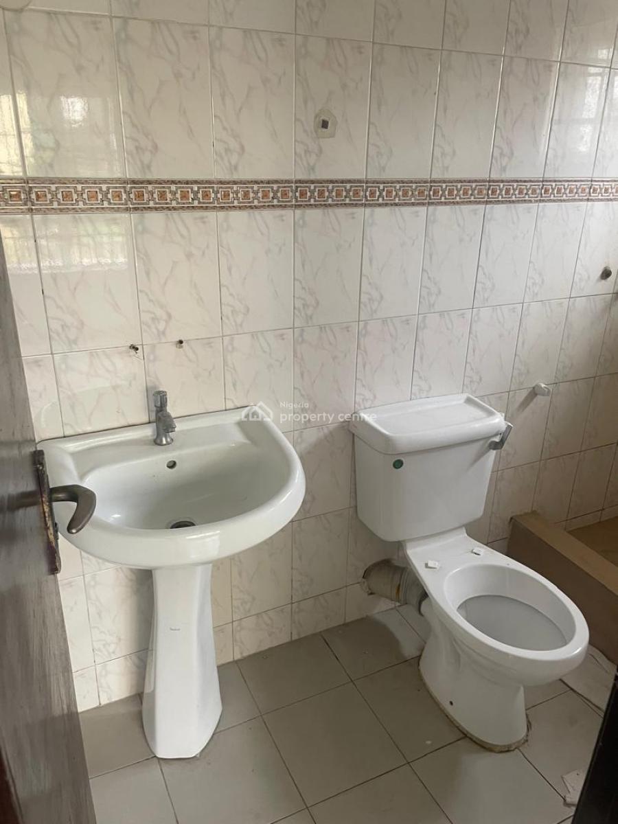 Fully Serviced Spacious 4 Bedrooms Fully Detached Duplex with Bq, Northern Foreshore Estate Chevron Drive, Lekki, Lagos, Detached Duplex for Rent