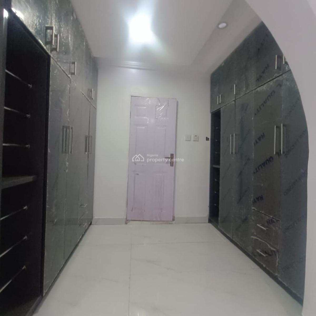 Newly Renovated Executive 3 Bedroom Flat Upstairs, Harmony Estate, Gra Phase 1, Magodo, Lagos, Flat / Apartment for Rent