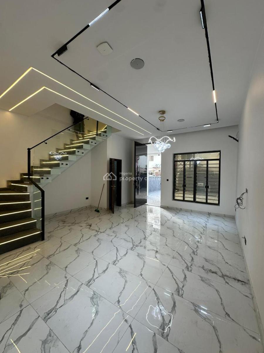 3 Bedroom Terrace, Osapa, Lekki, Lagos, Terraced Duplex for Sale