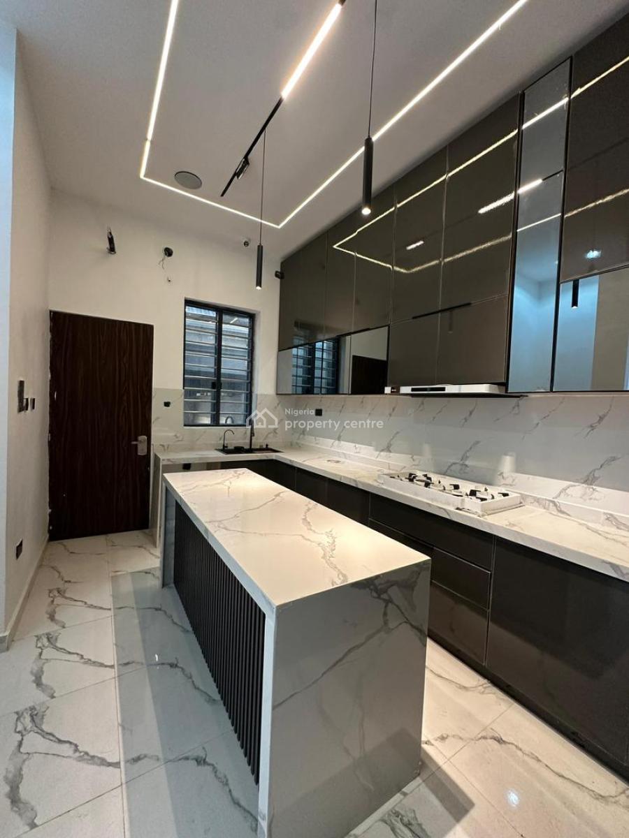 3 Bedroom Terrace, Osapa, Lekki, Lagos, Terraced Duplex for Sale