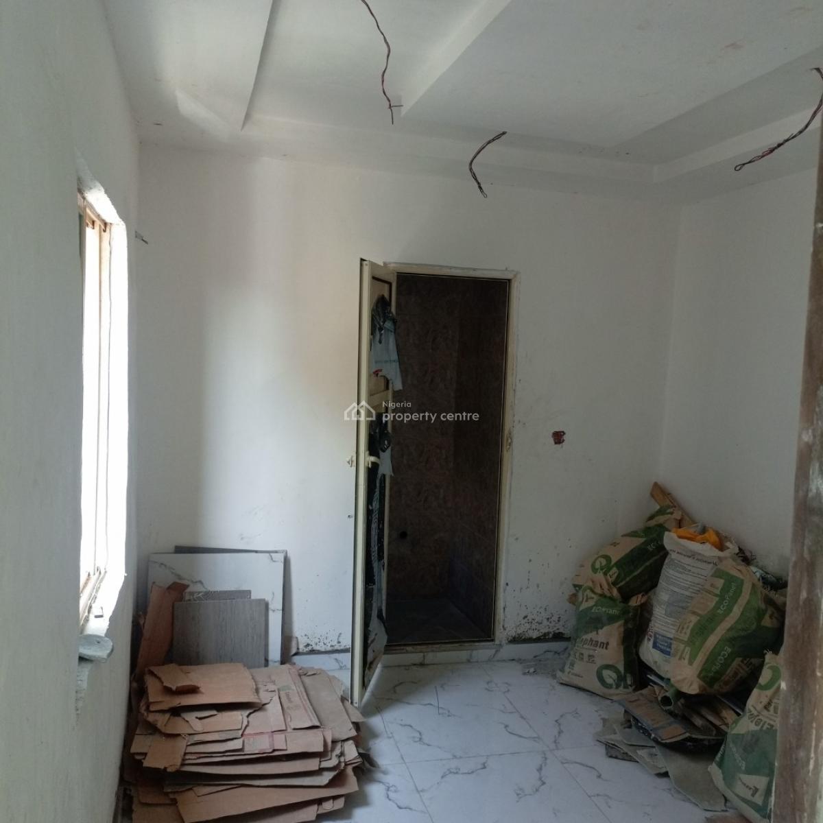 Newly Renovated 2 Bedroom Flat Upstairs, Off Akerele Road, Ogunlana, Surulere, Lagos, Flat / Apartment for Rent