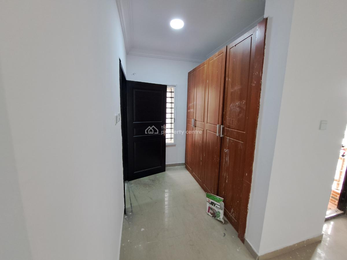 Spacious 5 Bedroom Semi-detached Duplex with 2 Rooms Bq & Gatehouse, Lekki Phase 1, Lekki, Lagos, Semi-detached Duplex for Rent